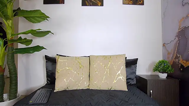 alex noa online show from 02-12-26, 07:24