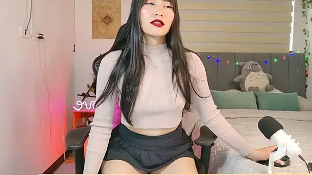 Snapshot of _thaeltaylor chatting on 11-05-25, 08:45 thaeltaylor online show from 11-05-25, 08:45