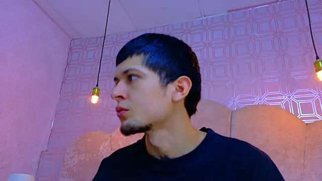 kendalltaylorr online show from 03-19-26, 03:17