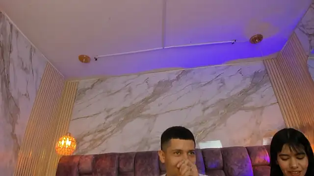 kendalltaylorr online show from 03-25-26, 03:17