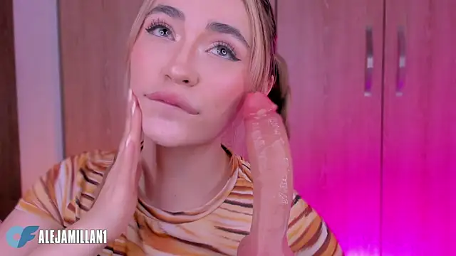 Snapshot of alejamillan1 chatting on 10-08-25, 04:58 alejamillan1 online show from 10-08-25, 04:58