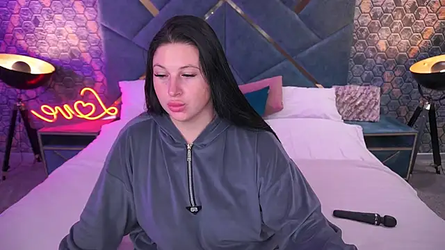 ArianaDarkk online show from 11-23-25, 06:07