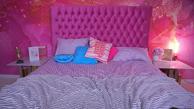 ArianaDarkk online show from 09-29-25, 08:03