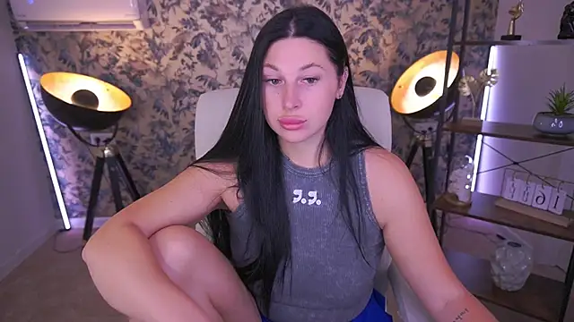 Snapshot of ArianaDarkk chatting on 07-17-26, 06:43 ArianaDarkk online show from 07-17-26, 06:43