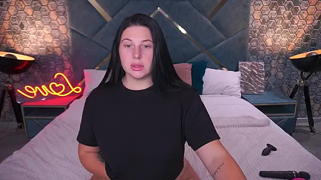 ArianaDarkk online show from 10-21-25, 12:48