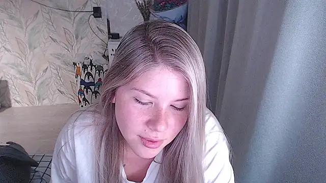 Snapshot of MelissaXKinky chatting on 09-26-25, 06:37 MelissaXKinky online show from 09-26-25, 06:37