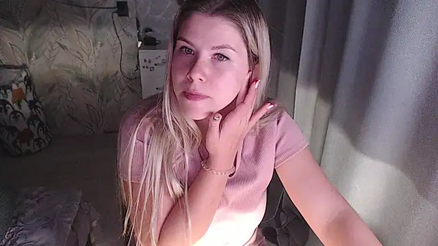 Snapshot of MelissaXKinky chatting on 09-11-25, 05:57 MelissaXKinky online show from 09-11-25, 05:57