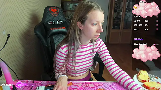 cutieMila online show from 12-19-25, 07:33