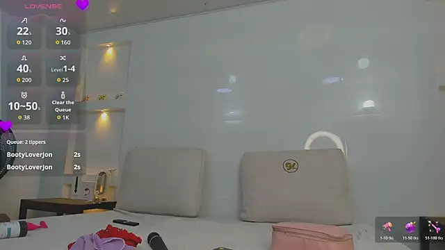 Snapshot of Dalia-Prada chatting on 07-09-26, 04:02 Dalia-Prada online show from 07-09-26, 04:02