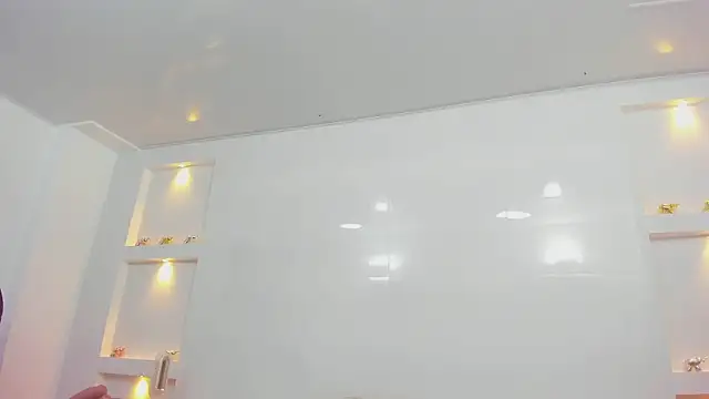 Dalia-Prada online show from 04-10-26, 03:57