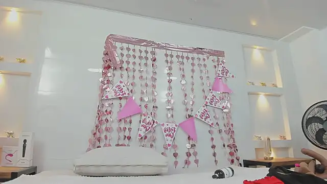 Dalia-Prada online show from 02-13-26, 03:50