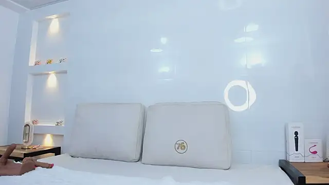 Dalia-Prada online show from 01-10-26, 04:52