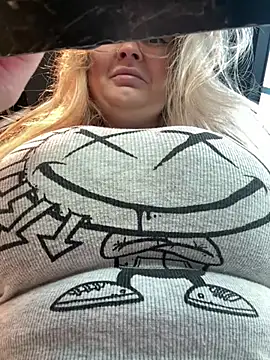 Teya moon  online show from 03-12-26, 02:32