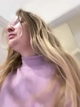 Teya moon  online show from 03-30-26, 05:14