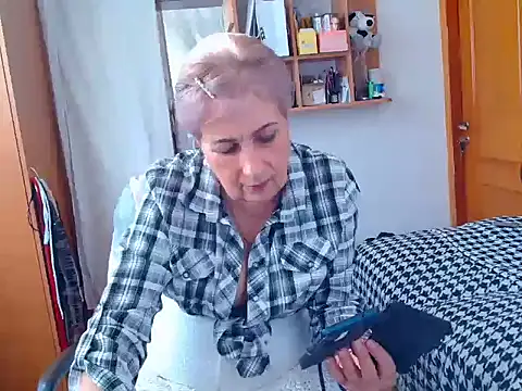 Victoria5643 online show from 02-09-25, 12:41