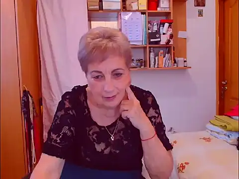 Victoria5643 online show from 09-27-25, 02:56