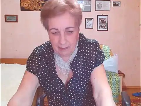 Victoria5643 online show from 03-09-26, 07:28