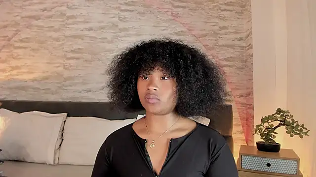 Anneth  M online show from 10-13-25, 06:20