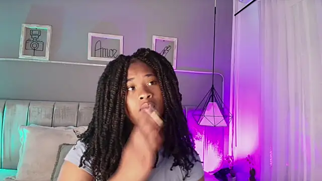 Anneth  M online show from 03-22-25, 07:53