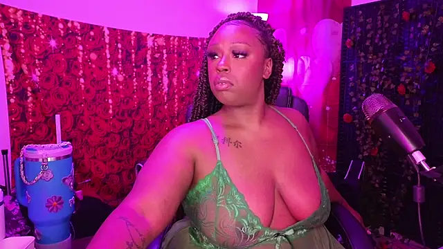 cheriserozequeen online show from 05-21-26, 12:41