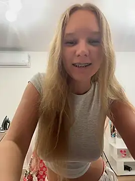 Ketitull online show from 12-14-25, 05:18