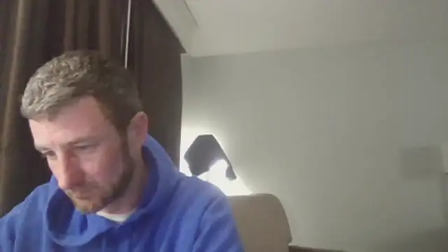 Snapshot of HungStud4You chatting on 03-03-26, 02:40 HungStud4You online show from 03-03-26, 02:40