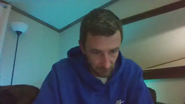 Snapshot of HungStud4You chatting on 12-14-24, 03:50 HungStud4You online show from 12-14-24, 03:50