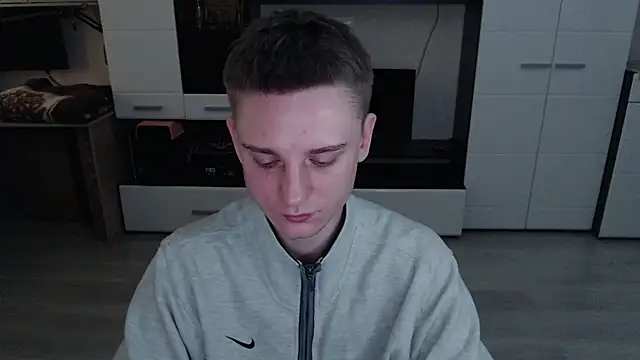 angryzan online show from 10-15-25, 05:17