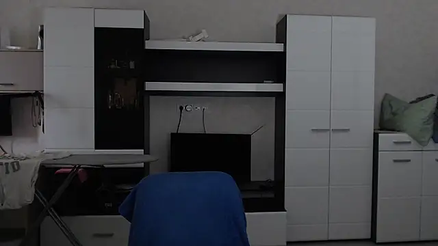 angryzan online show from 03-10-25, 04:38