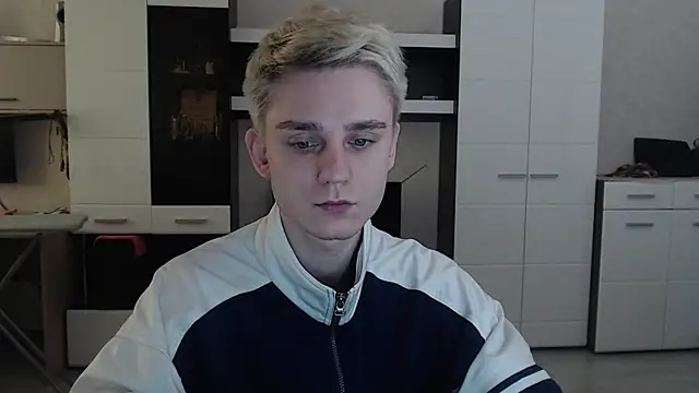 angryzan online show from 03-18-25, 07:22