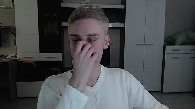 angryzan online show from 02-21-25, 10:50