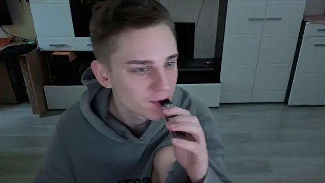 angryzan online show from 11-26-25, 06:57