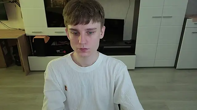 angryzan online show from 04-08-26, 05:09