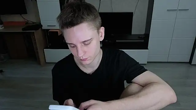 angryzan online show from 12-02-25, 08:05