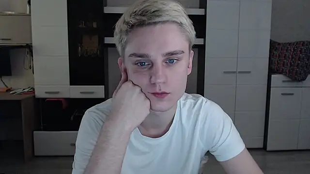 angryzan online show from 03-21-25, 07:00