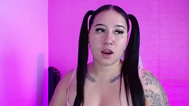  hooly online show from 10-11-25, 01:56