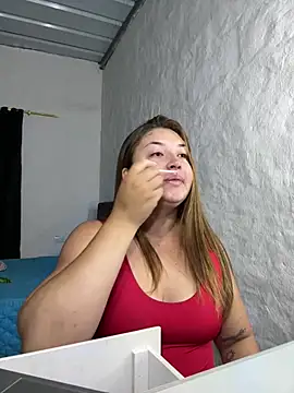 Snapshot of Sofia_Queen17 chatting on 06-21-26, 10:54 Sofia Queen17 online show from 06-21-26, 10:54