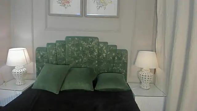 Snapshot of ana_beckett chatting on 03-02-25, 10:58 ana beckett online show from 03-02-25, 10:58