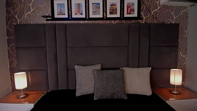 Snapshot of ana_beckett chatting on 03-14-25, 11:56 ana beckett online show from 03-14-25, 11:56