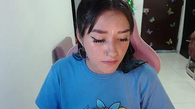 littleangel1 m online show from 01-08-26, 09:43