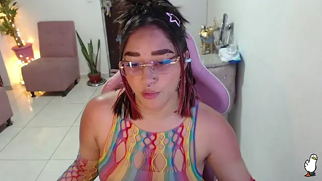 Snapshot of littleangel1_m chatting on 01-21-25, 08:54 littleangel1 m online show from 01-21-25, 08:54