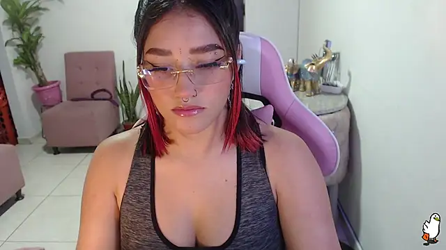Snapshot of littleangel1_m chatting on 02-07-25, 10:09 littleangel1 m online show from 02-07-25, 10:09