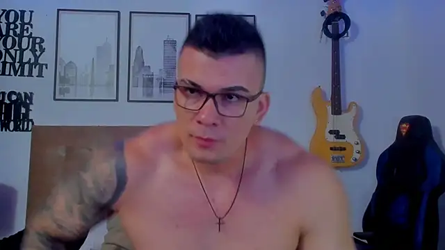 seancarreraa online show from 11-08-25, 10:35