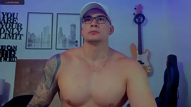seancarreraa online show from 10-23-25, 03:54