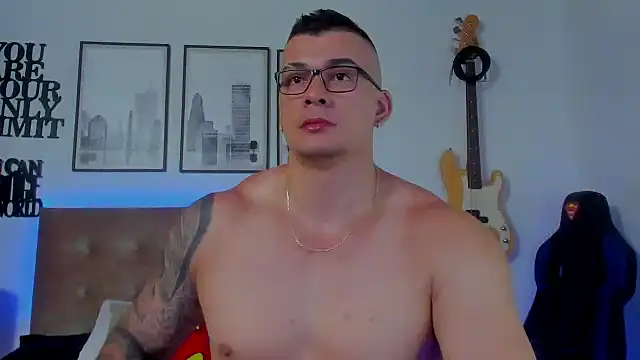 seancarreraa online show from 09-18-25, 03:09