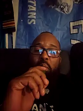 GallowayGooch1085 online show from 03-25-26, 02:01