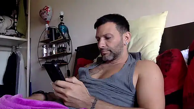 goroasroma90 online show from 04-10-26, 01:18