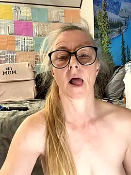 Venus22cumin online show from 11-23-25, 04:06