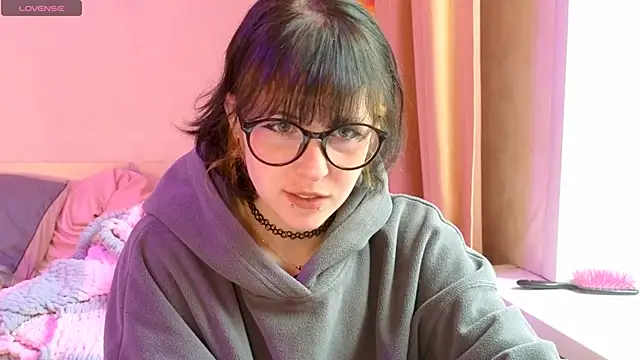 lily noris online show from 12-02-25, 10:50