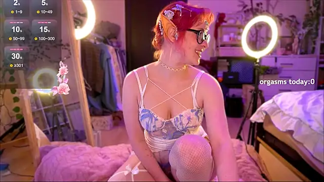 lily noris online show from 04-09-26, 07:09